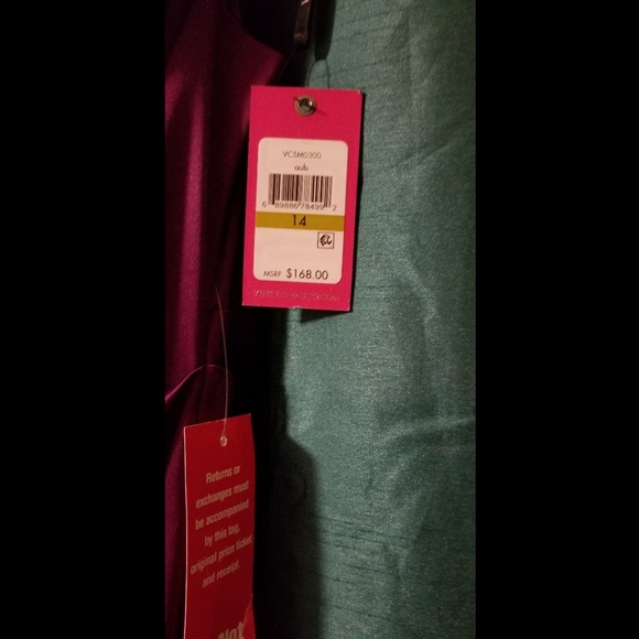 Never Worn Purple Sleeveless Cocktail Dress - Picture 2 of 4